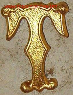Militaria: T dorada de 2 cms - Foto 1