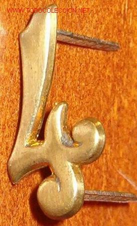 Militaria: 4 bronceado de 2 cms - Foto 1