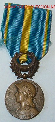 Militaria: Medalla de Oriente. - Foto 1