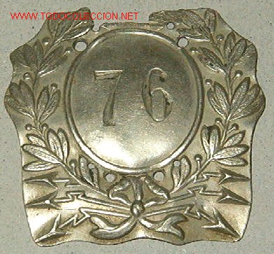 Militaria: Chapa de gorra n&ordm; 76 - Foto 1