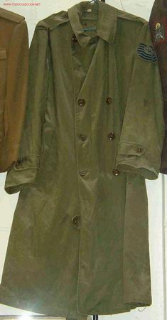 Militaria: Gabardina 3/4 verde E.U paseo - Foto 1