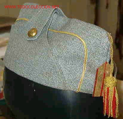 Militaria: Platano brigada, con orejeras, J.C I - Foto 1