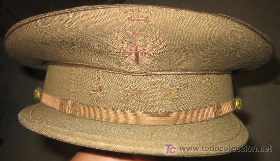 Militaria: Gorra de capit&aacute;n, &eacute;poca de Franco - Foto 1