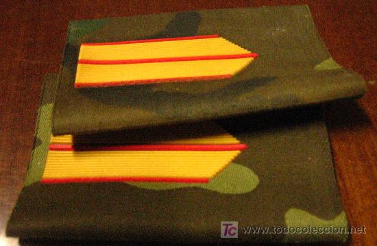 Militaria: Pareja de hombreras - Foto 1