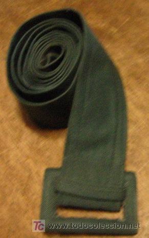 Militaria: Cintur&oacute;n verde, de mono de la Cruz Roja - Foto 1