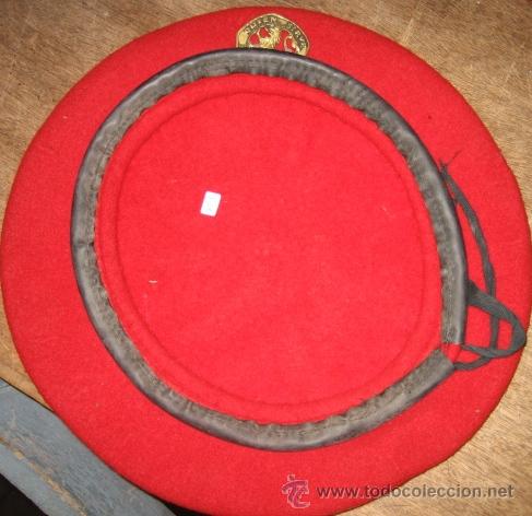 Militaria: Boina OJE con chapa. - Foto 1