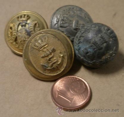 Militaria: 4 botones monarquicos - Foto 1