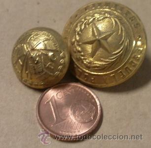 Militaria: 2 botones sudamericanos - Foto 1