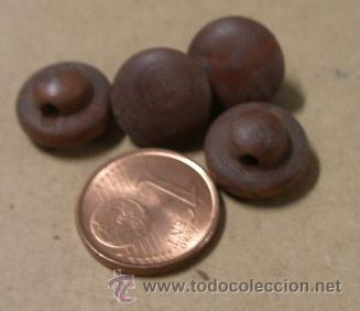Militaria: 4 botones - Foto 1