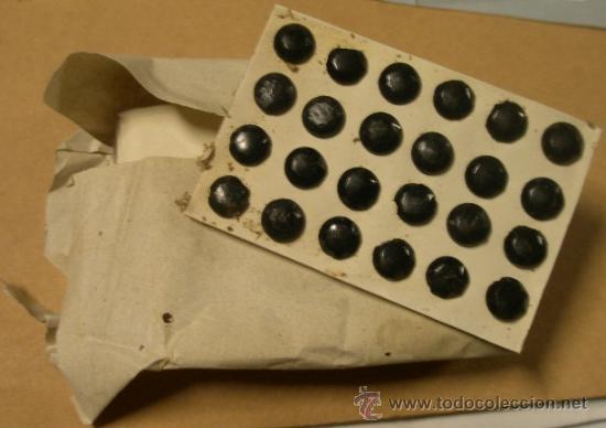 Militaria: Paquete de 60 botones aprox. - Foto 1