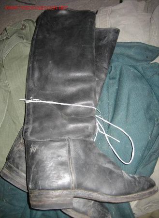 Militaria: Botas altas, 27 cms de suela - Foto 1