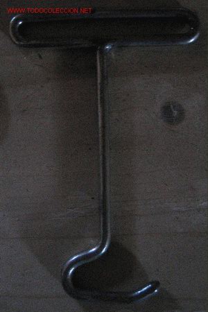 Militaria: &Uacute;til para calzar botas - Foto 1