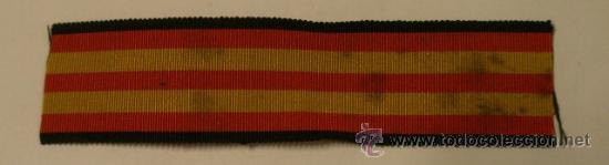 Militaria: Cinta de medalla de 15 cms aprox. - Foto 1