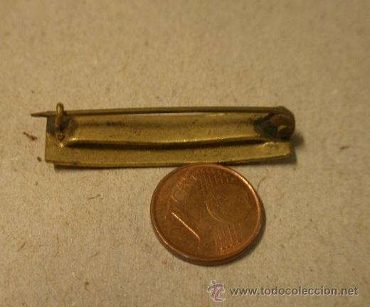 Militaria: Prendedor de medalla - Foto 1