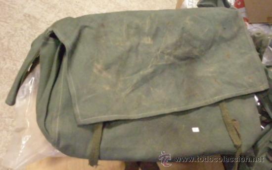 Militaria: Macuto de miliciano - Foto 1