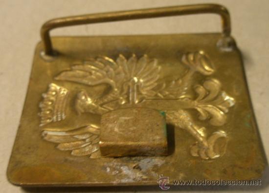 Militaria: Chapa cintur&oacute;n, &eacute;poca de Franco - Foto 2