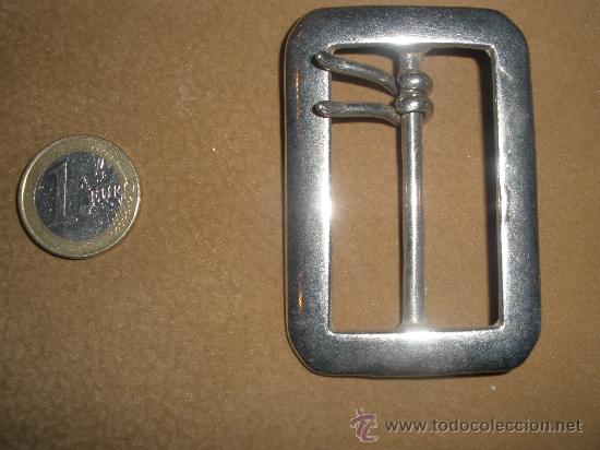 Militaria: HEBILLA  REPUBLICANA? - Foto 1