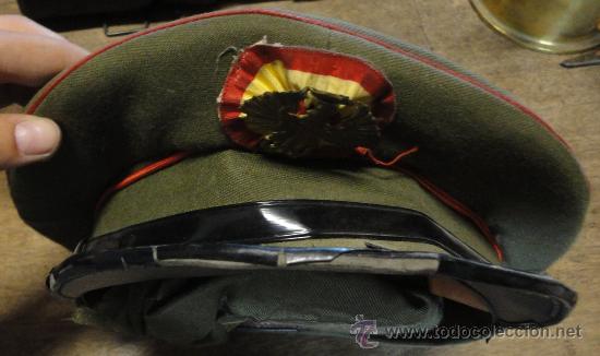Militaria: Gorra de plato - Foto 1