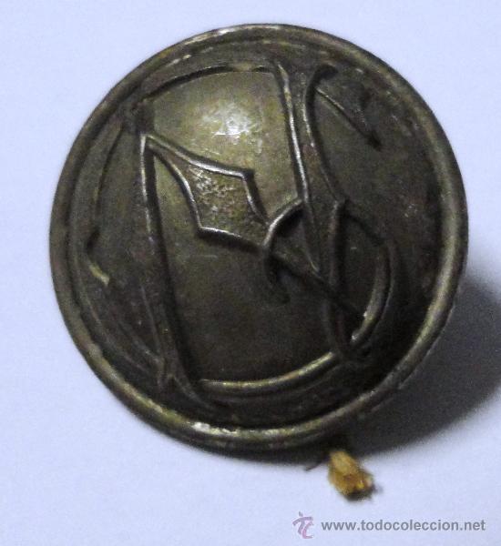 Militaria: Bot&oacute;n grande CN, plateado. - Foto 1