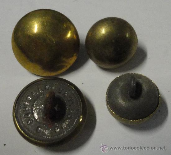 Militaria: Lote de 4 botones peque&ntilde;os. - Foto 1