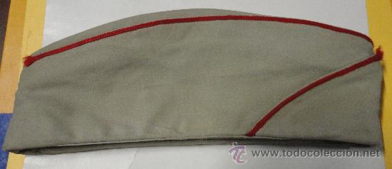 Militaria: Gorrillo con estrela de alf&eacute;rez, 27 cms de largo. - Foto 1