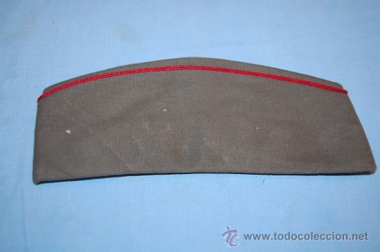 Militaria: GORRA MILITAR CON INSIGNIA - Foto 3