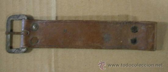 Militaria: Pieza de trincha marr&oacute;n - Foto 1