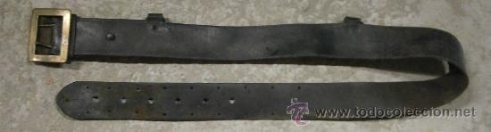 Militaria: Cintur&oacute;n de oficial - Foto 1