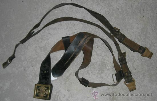 Militaria: Correaje de trincha triangular - Foto 1