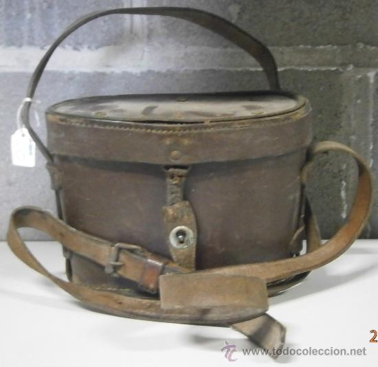 Militaria: Funda vac&iacute;a de prism&aacute;ticos - Foto 1
