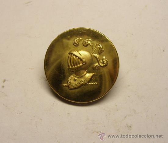 Militaria: Gran bot&oacute;n de librea, nobiliario. - Foto 1