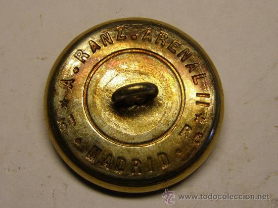 Militaria: Gran bot&oacute;n de librea, nobiliario. - Foto 2