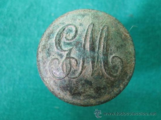 Militaria: Boton militar antiguo. - Foto 1