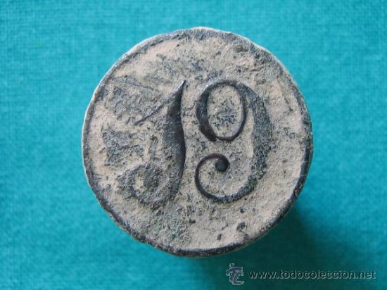 Militaria: Boton militar antiguo. - Foto 1