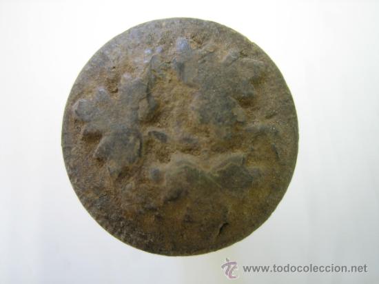 Militaria: Bot&oacute;n militar antiguo - Foto 1