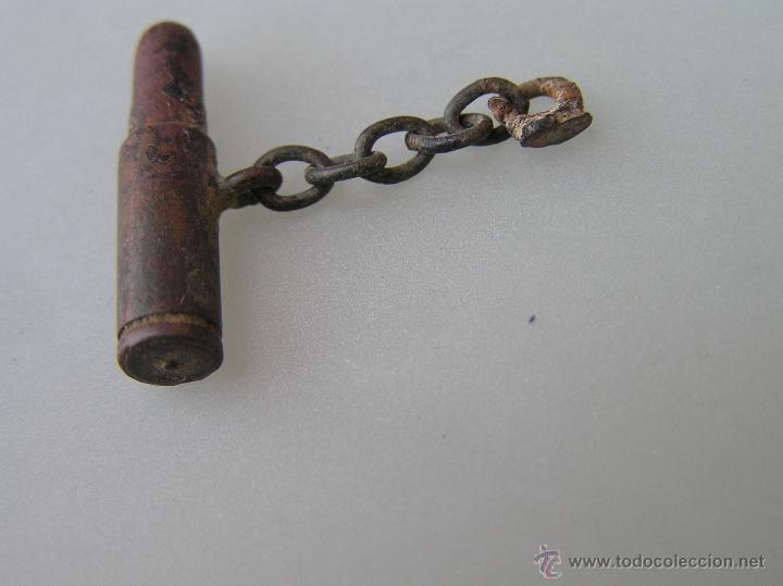 Militaria: parte de un gemelo. - Foto 3