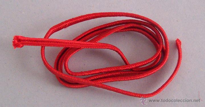 Militaria: CORDONCILLO ROJO PARA UNIFORMES - Foto 1