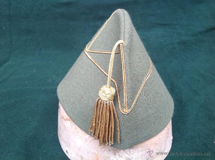 Militaria: Gorro de Oficial de la Legi&oacute;n - Foto 1