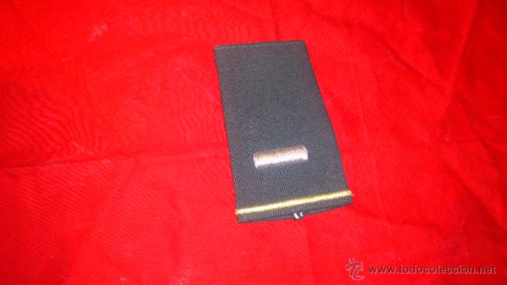 Militaria: hombrera - Foto 1