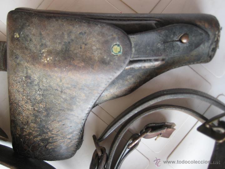 Militaria: cintur&oacute;n y funda de 9 corto - Foto 1