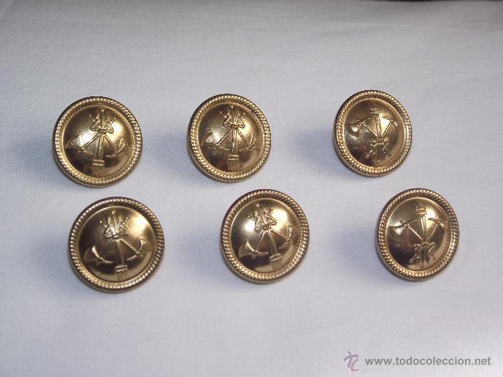 Militaria: 6 BOTONES METAL A IDENTIFICAR - Foto 1