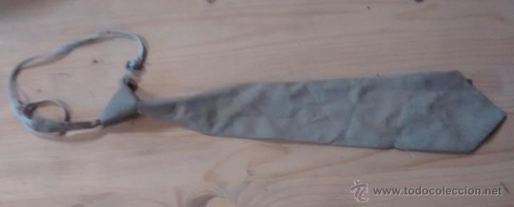 Militaria: Corbata de paseo, usada - Foto 1