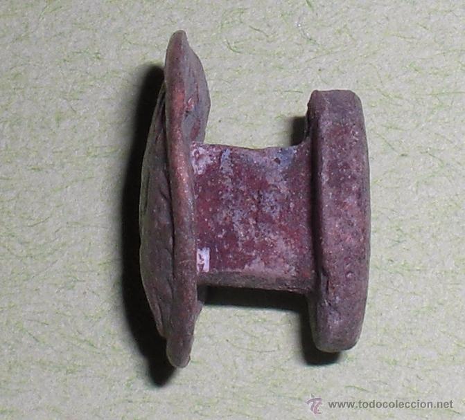 Militaria: raro boton 2 de cazadores - Foto 2