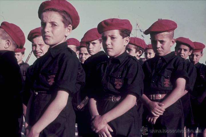 Militaria: Jovencísimos ´Flechas´con boina roja. - Foto 11 - 38675091