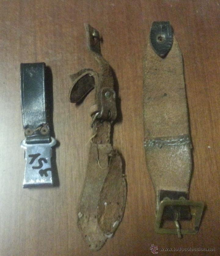 Militaria: Tres piezas de correaje - Foto 2