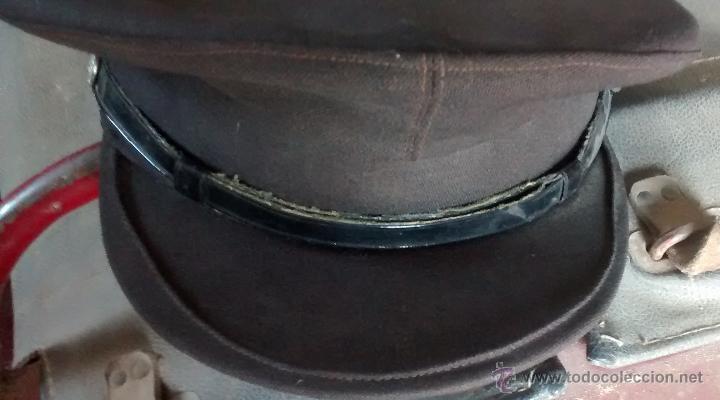Militaria: Gorra de plato del Metro de Barcelona - Foto 1