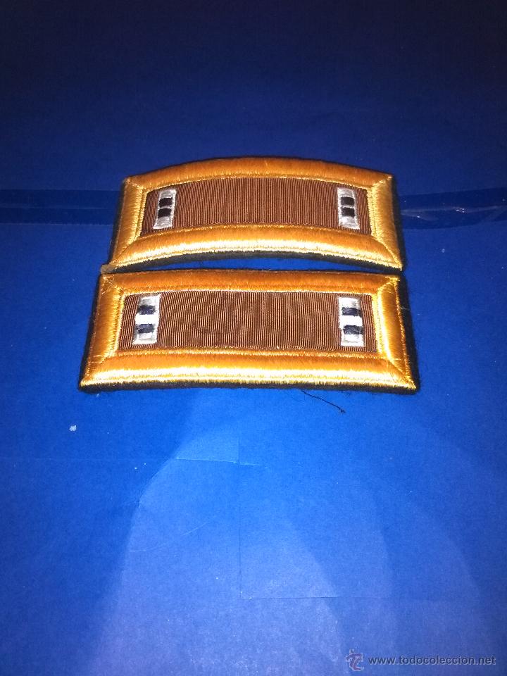 Militaria: HOMBRERAS - Foto 1