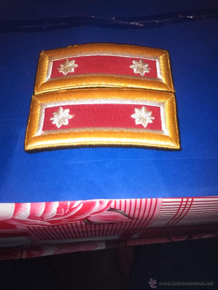 Militaria: HOMBRERAS - Foto 1