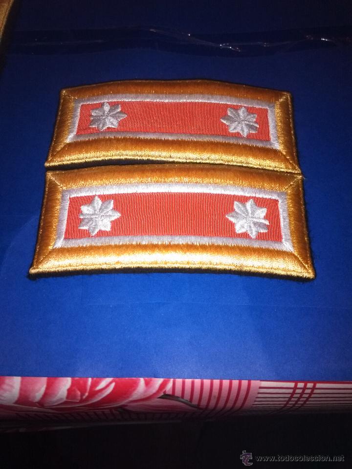 Militaria: HOMBRERAS - Foto 1