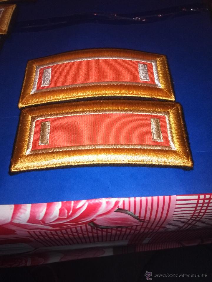 Militaria: HOMBRERAS - Foto 1